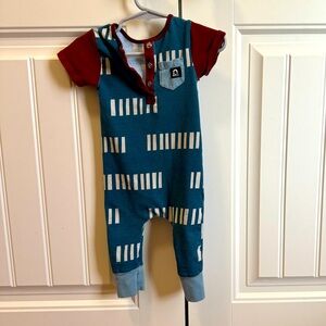 Rags to Raches Short Sleeve Romper with Snaps 6-12M